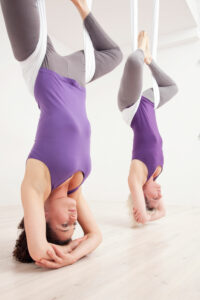 Wat is het verschil tussen aerial nidra en yoga nidra?